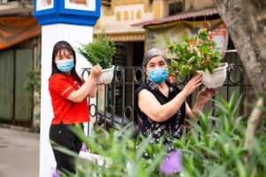 Phụ nữ huyện Thanh Trì chung tay xây dựng, giữ gìn môi trường sáng, xanh, sạch, đẹp