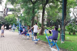 Hà Nội tiếp tục triển khai lắp đặt thiết bị thể dục thể thao ngoài trời