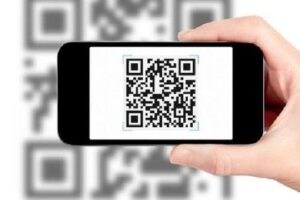 Hà Nội: Các nhà hàng, quán ăn, cơ sở kinh doanh phải tạo điểm quét QR Code khi mở cửa