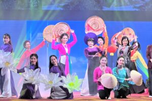 Chương trình nghệ thuật đặc biệt “CHÀO NĂM MỚI 2022” của Nhà hát Cải Lương Hà Nội