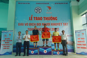 Bế mạc và trao huy chương Giải bơi người khuyết tật toàn quốc 2022
