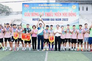 Bế mạc Giải Bóng đá Thiếu niên, nhi đồng huyện Thanh Oai năm 2022