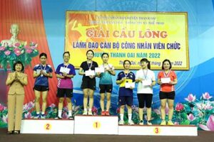 170 vận động viên tham gia Giải Cầu lông lãnh đạo, cán bộ, công nhân viên chức huyện Thanh Oai năm 2022