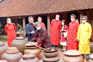 Lấy văn hóa làm động lực cho sự phát triển