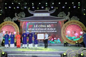 Hội thề Trung Hiếu đền Đồng Cổ, phường Bưởi, quận Tây Hồ,  thành phố Hà Nội được đưa vào Danh mục di sản văn hóa phi vật thể quốc gia