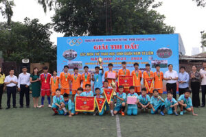 Bế mạc môn bóng đá Giải thi đấu các môn thể thao học sinh quận Nam Từ Liêm năm 2023