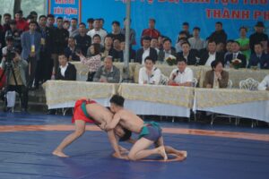 Hơn 100 VĐV tham gia Giải Vật tự do – dân tộc mừng xuân Giáp Thìn 2024