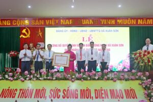 Xã Xuân Sơn xây dựng thành công nông thôn mới nâng cao
