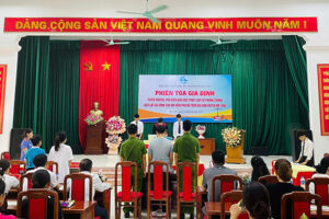 Hội LHPN Mê Linh tổ chức phiên tòa giả định phòng, chống bạo lực gia đình