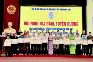 Huyện Thanh Trì tuyên dương 32 Gia đình văn hóa tiêu biểu