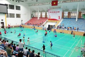 Gần 300 vận động viên tham gia Giải cầu lông gia đình thành phố Hà Nội năm 2024