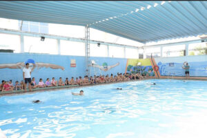 Hoài Đức tổ chức thi cấp Giấy chứng nhận bơi cho các em học sinh năm 2024