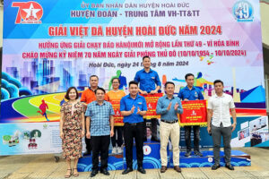 Gần 300 vận động viên tham gia giải Việt dã huyện Hoài Đức năm 2024