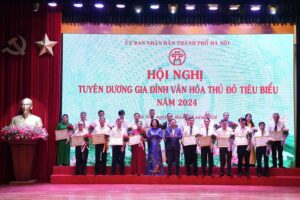 Thị xã Sơn Tây có 3 gia đình được tuyên dương Gia đình văn hóa Thủ đô tiêu biểu 2024