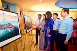 Tổ chức các hoạt động kỷ niệm 95 năm Ngày thành lập Đảng bộ Thành phố Hà Nội