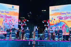 Sôi động với chương trình âm nhạc nghệ thuật dân gian Tây Nguyên tại Hà Nội