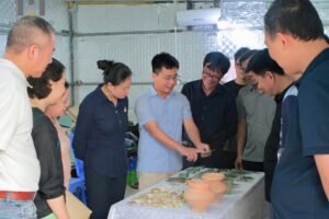 Kiểm tra tiến độ thực hiện chỉnh lý, nghiên cứu, bảo quản và xây dựng hồ sơ khoa học di tích, di vật khai quật khu vực phía Tây di chỉ Vườn Chuối giai đoạn I, năm 2025