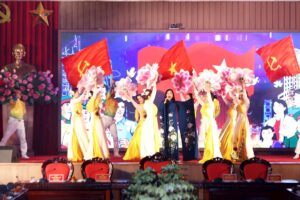 Phát huy vai trò đội ngũ trí thức, văn nghệ sĩ trong xây dựng, phát triển Thủ đô