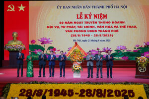 Ngành Văn hoá và Thể thao Hà Nội được trao Bằng khen nhân kỷ niệm 80 năm ngày truyền thống của ngành