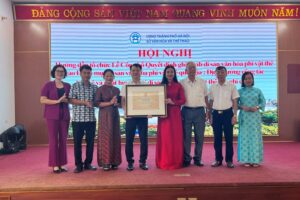 Trao bằng công nhận Di sản văn hóa phi vật thể Quốc gia lễ hội đền Sái