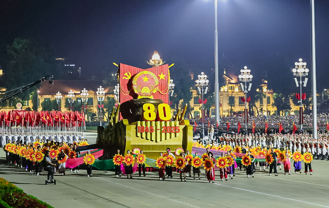 Khi cảm xúc, niềm tin và tình yêu nước hòa chung nhịp đập