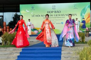 Tỏa sáng tinh hoa di sản áo dài
