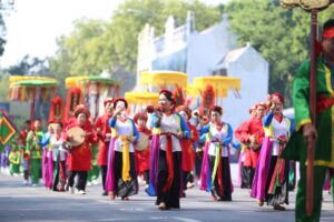 Bồi đắp văn hoá, phát huy sức mạnh con người Việt Nam trong kỷ nguyên mới