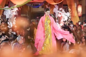 Đến phố cổ Hà Nội trải nghiệm sắc màu di sản