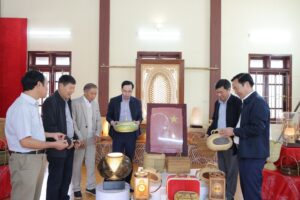 Xã Phú Nghĩa: Tôn vinh tinh hoa làng nghề qua hoạt động triển lãm sinh vật cảnh và thủ công mỹ nghệ