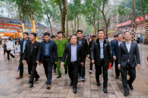 Chủ tịch UBND TP Hà Nội Vũ Đại Thắng kiểm tra công tác tổ chức Lễ hội Du lịch Chùa Hương năm 2026