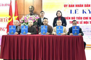 Phường Ba Đình ký kết thực hiện Bộ tiêu chí môi trường văn hóa trong lễ hội truyền thống, nâng cao hiệu quả quản lý di tích