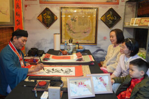 Văn Miếu – Quốc Tử Giám bố trí điểm gửi ô tô miễn phí cho du khách tham quan dịp Tết Nguyên đán