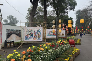 Trải nghiệm đường hoa Tết trong không gian di sản Hoàng thành Thăng Long