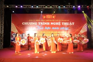 Đêm nghệ thuật “Vui hội non sông” chào mừng ngày bầu cử tại xã Thanh Oai