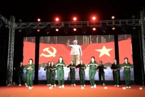 Sắc màu nghệ thuật chào mừng thành công cuộc bầu cử tại xã Tam Hưng