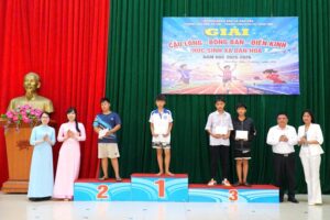 Học sinh xã Dân Hòa tranh tài sôi nổi tại Giải Cầu lông – Bóng bàn – Điền kinh năm học 2025-2026