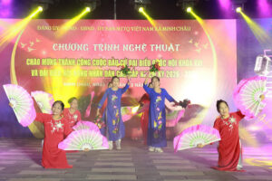 Minh Châu tổ chức chương trình văn nghệ chào mừng thành công cuộc bầu cử