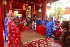 Khai hội Đền Bạch Mã năm 2026