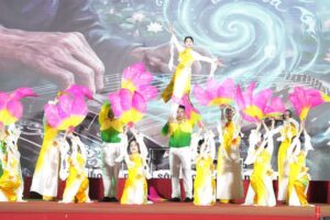 Bát Tràng tổ chức “Ngày hội non sông – Niềm tin và khát vọng” chào mừng bầu cử