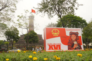 Hà Nội rực rỡ sắc cờ, sẵn sàng cho Ngày hội toàn dân