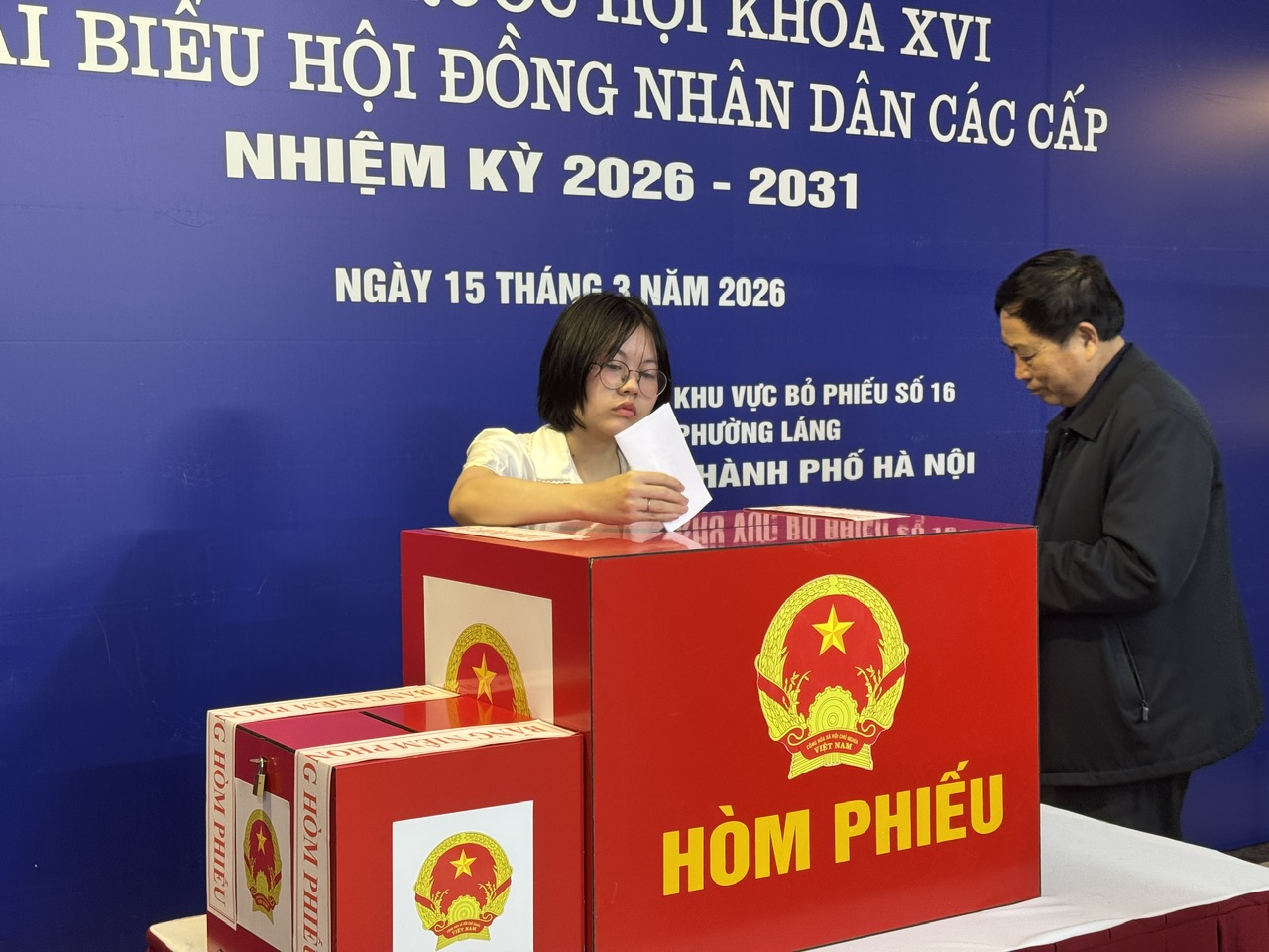 Tính đến 22h ngày 15/3: 99,54% cử tri Hà Nội đã tham gia bầu cử