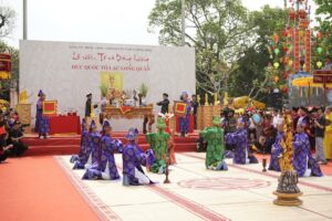 Trang nghiêm Lễ rước – tế – dâng hương Đức Quốc Tổ Lạc Long Quân tại xã Bình Minh