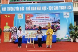 Sôi nổi Ngày hội Sách và Văn hóa đọc Việt Nam năm 2026 tại phường Phú Lương