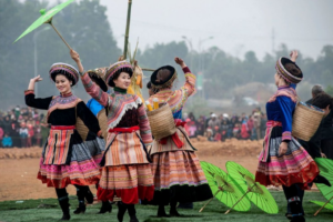 Tháng 4: Rực rỡ sắc màu văn hóa các dân tộc tại Làng Văn hóa – Du lịch các dân tộc Việt Nam