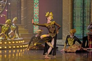 Gần 100 nghệ sĩ Belarus mang tinh hoa opera và ballet thế giới đến Việt Nam