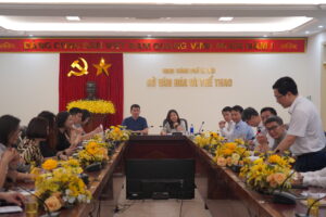 Làm việc với  Sở Du lịch về phát triển du lịch trên địa bàn Thành phố