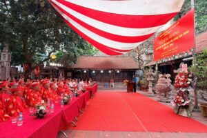 Phường Tương Mai tổ chức Lễ dâng hương tưởng niệm 1983 năm ngày hóa của tướng Tam Trinh
