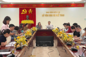 Đoàn khảo sát về Dự án Luật sửa đổi, bổ sung một số điều của Luật Xuất bản làm việc tại Hà Nội.