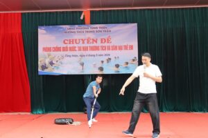 Phường Tùng Thiện tuyên truyền phòng chống đuối nước và tai nạn thương tích