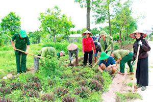 Phúc Sơn ra quân hưởng ứng phong trào “Toàn dân chung tay bảo vệ môi trường, vì Thủ đô xanh – sạch – đẹp”